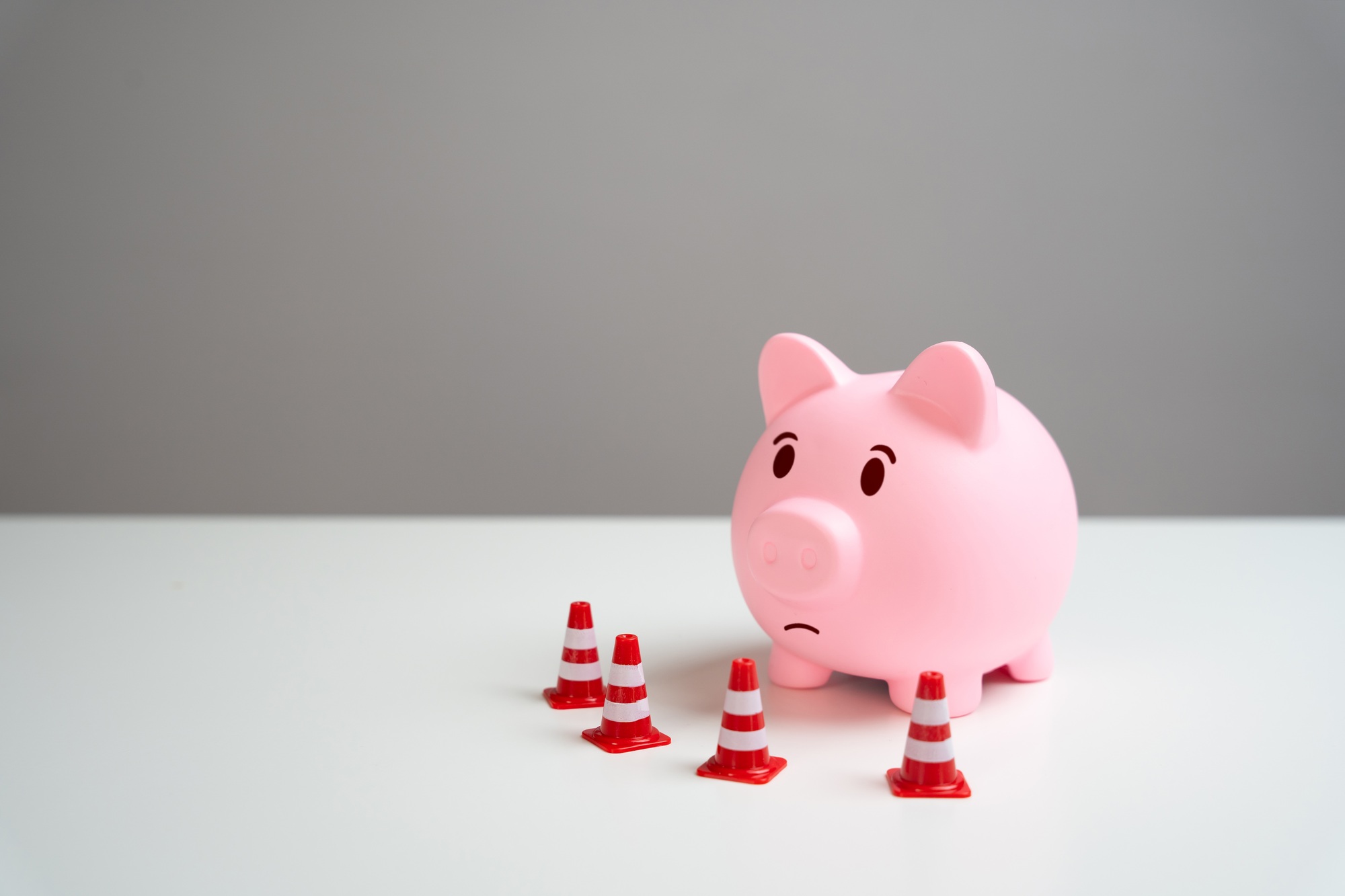 Capital restrictions. Sanctions and savings freezes.